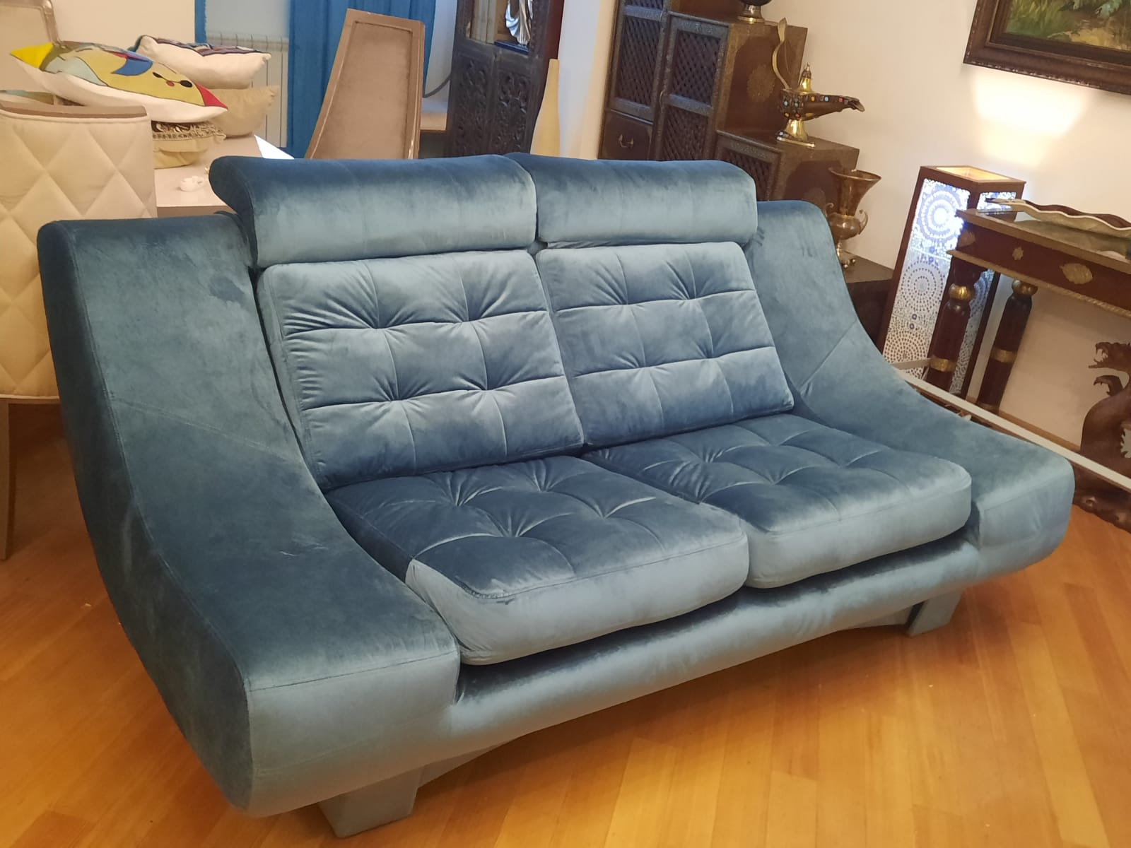 Обивка дивана на дому. Мончегорск